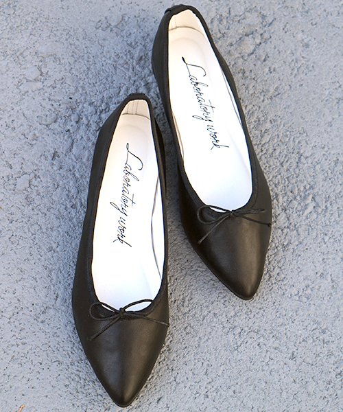 laboratory work（ラボラトリーワーク）の「ポインテッドバレエシューズ（バレエシューズ・レディース・ライトグリーン/レッド/ブラック・MEDIUM/LARGE）」の4枚目の写真