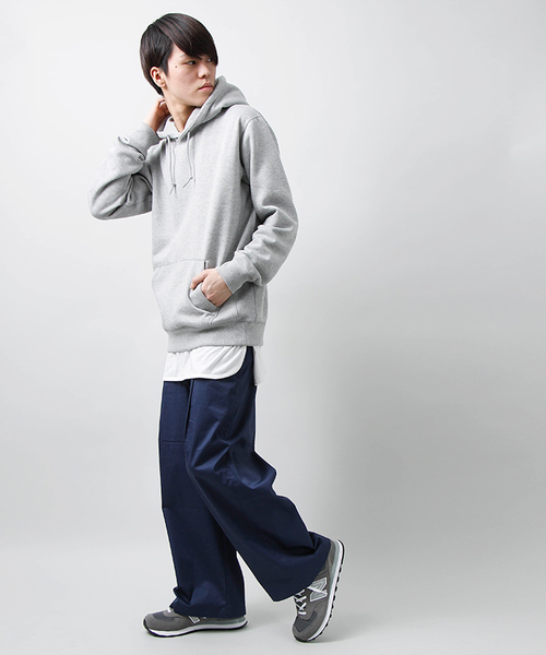 WEGO(ウィゴー)の「WEGO/ストレッチサテンバギーパンツ(チノパンツ・メンズ・ネイビー/ベージュ・LARGE/MEDIUM)」の4枚目の写真