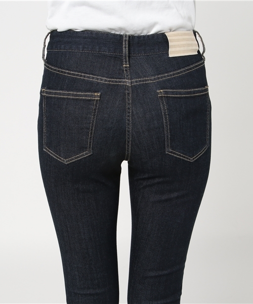 MURUA（ムルーア）の「シンプルストレッチスキニー（デニムパンツ・レディース・ブルー/インディゴブルー・0/1/2）」の9枚目の写真