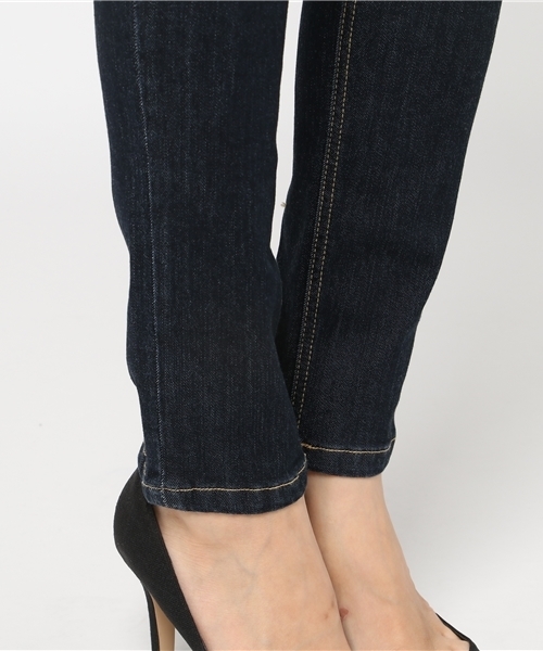MURUA（ムルーア）の「シンプルストレッチスキニー（デニムパンツ・レディース・ブルー/インディゴブルー・0/1/2）」の11枚目の写真