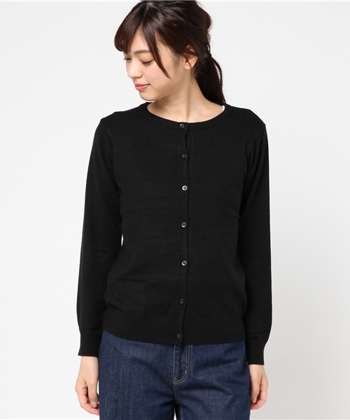 Honeys(ハニーズ)の「ベーシックなクルーネックカーディガン(カーディガン/ボレロ・レディース・ネイビー/ボルドー/マスタード/グリーン/杢グレー/オレンジ/ベージュ系その他/ブラック・L/M/LL)」の9枚目の写真
