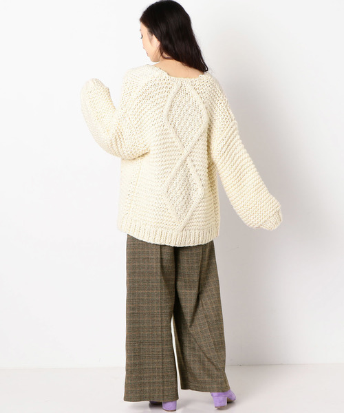 archives（アルシーヴ）の「ハンドメイドケーブルカーディガン（カーディガン/ボレロ・レディース・ブラック/ベージュ/アイボリー・MEDIUM）」の8枚目の写真