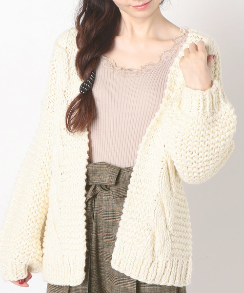 archives（アルシーヴ）の「ハンドメイドケーブルカーディガン（カーディガン/ボレロ・レディース・ブラック/ベージュ/アイボリー・MEDIUM）」の22枚目の写真