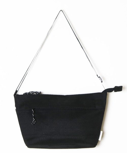 knock through abstraction(ノックスルーアブストラクション)の「【knock through abstraction/ノックスルーアブストラクション】X-filament shoulder bag/クロスフィラメントショルダーバッグ(ショルダーバッグ・レディース・ブルー系その他/ブラック/ブラック系その他・FREE)」の10枚目の写真