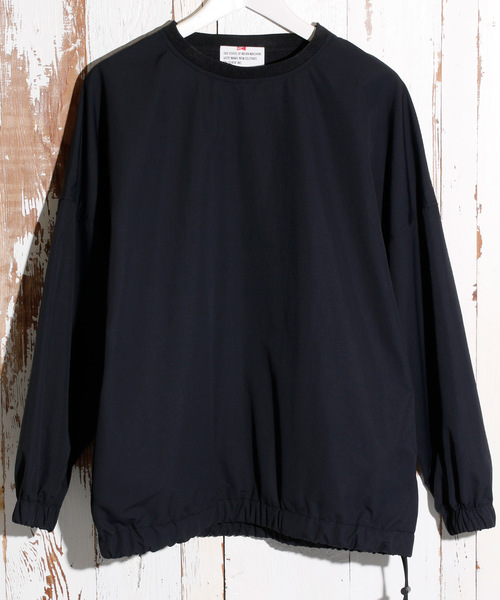 VOTE MAKE NEW CLOTHES（ボートメイクニュークローズ）の「VOTE MAKE NEW CLOTHES ヴォート ボート / FAT NYLON CREW ビッグシルエットナイロンプルオーバー（スウェット・メンズ・ブラック/ベージュ/グリーン・SMALL/MEDIUM/LARGE）」の2枚目の写真