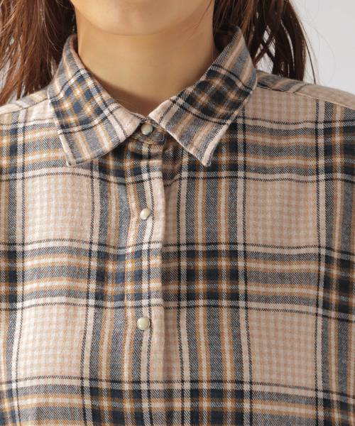 BAYFLOW（ベイフロー）の「チェックネルシャツ（シャツ/ブラウス・レディース・チャコール/ベージュ/パープル・SMALL/MEDIUM）」の9枚目の写真