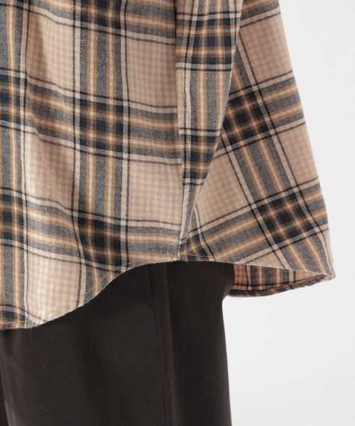 BAYFLOW（ベイフロー）の「チェックネルシャツ（シャツ/ブラウス・レディース・チャコール/ベージュ/パープル・SMALL/MEDIUM）」の5枚目の写真