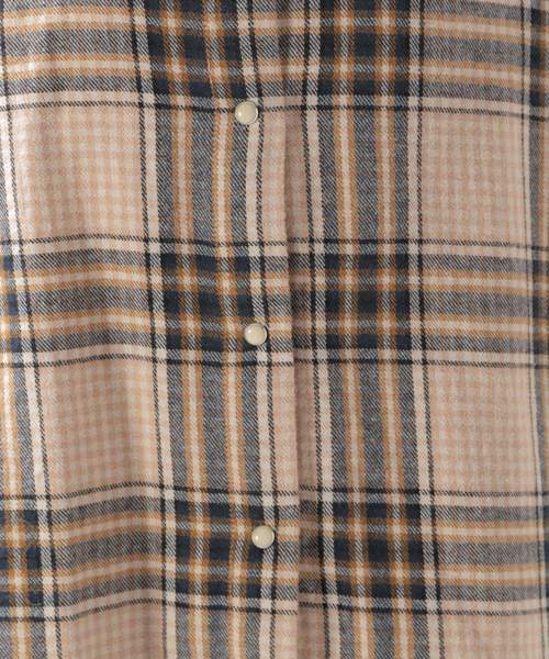 BAYFLOW（ベイフロー）の「チェックネルシャツ（シャツ/ブラウス・レディース・チャコール/ベージュ/パープル・SMALL/MEDIUM）」の13枚目の写真