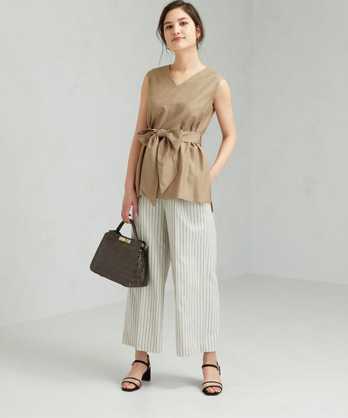 green label relaxing（グリーンレーベルリラクシング）の「CS スラブ Vネック ノースリーブ ブラウス（シャツ/ブラウス・レディース・ベージュ/レッド/ブラック・FREE）」の7枚目の写真