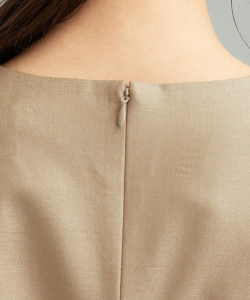 green label relaxing（グリーンレーベルリラクシング）の「CS スラブ Vネック ノースリーブ ブラウス（シャツ/ブラウス・レディース・ベージュ/レッド/ブラック・FREE）」の18枚目の写真