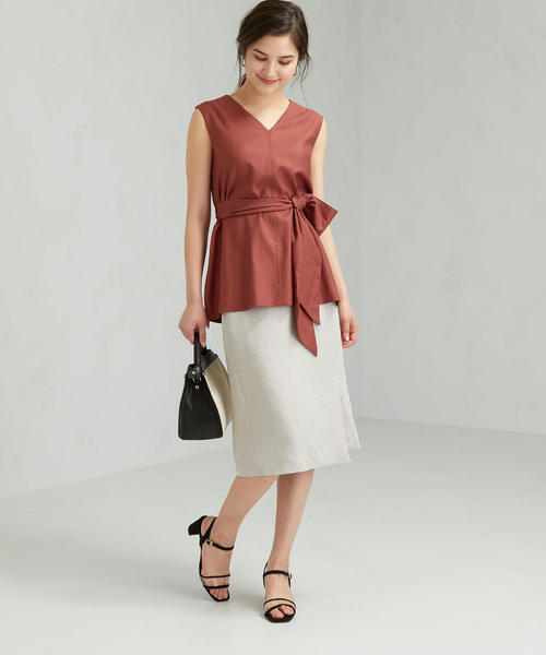 green label relaxing（グリーンレーベルリラクシング）の「CS スラブ Vネック ノースリーブ ブラウス（シャツ/ブラウス・レディース・ベージュ/レッド/ブラック・FREE）」の8枚目の写真