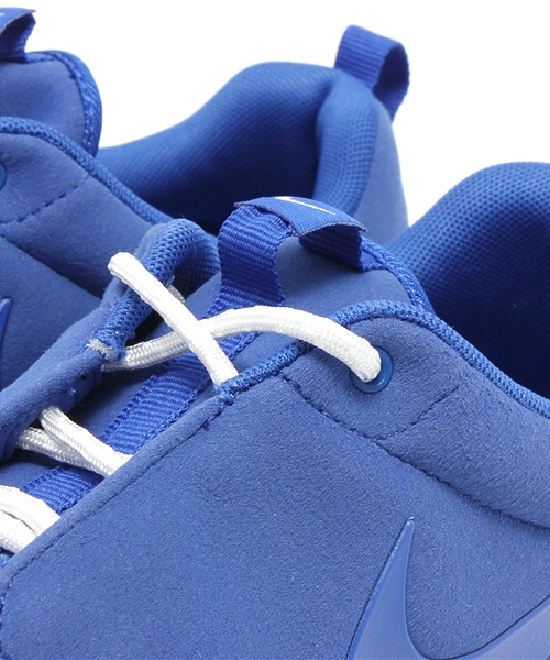 NIKE(ナイキ)の「店舗限定 ナイキ ローシラン NIKE ROSHERUN NM 631749-441(スニーカー・メンズ・ブルー・27.5cm/28cm/28.5cm/26cm/27cm/26.5cm/24cm/24.5cm)」の3枚目の写真