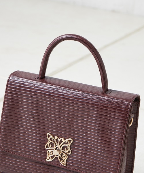 one after another NICE CLAUP（ワンアフターアナザーナイスクラップ）の「バタフライスクエアバッグ（ショルダーバッグ・レディース・ブラウン/ベージュ/ゴールド・FREE）」の15枚目の写真