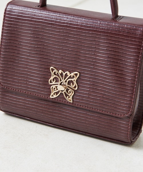 one after another NICE CLAUP（ワンアフターアナザーナイスクラップ）の「バタフライスクエアバッグ（ショルダーバッグ・レディース・ブラウン/ベージュ/ゴールド・FREE）」の20枚目の写真