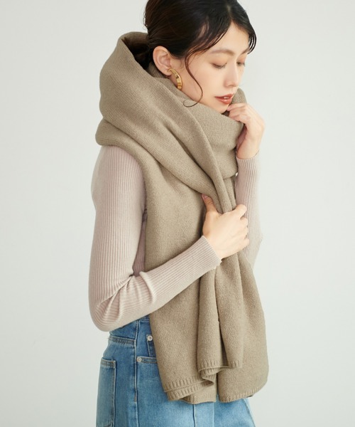 coca（coca）（コカ）の「着られるブランケットニットショール（ストール/ショール・レディース・チャコールグレー/グレー/ベージュ/ブラック・ONE SIZE）」の8枚目の写真