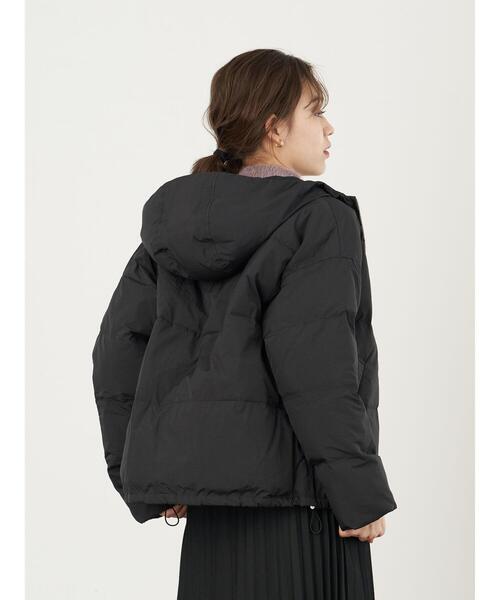 earth music&ecology(アースミュージックアンドエコロジー)の「パウダー綿ショートブルゾン *(ブルゾン・レディース・ピンク/ミント/サックスブルー/アイボリー/ブラック/ベージュ・M/L)」の22枚目の写真