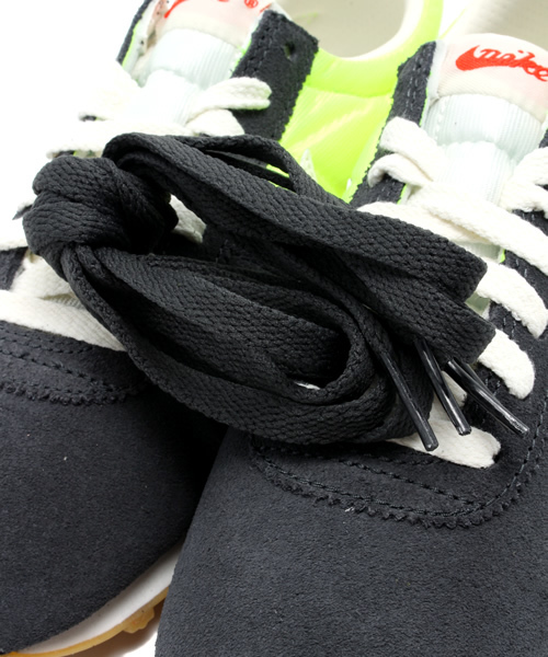 NIKE(ナイキ)の「ウィメンズ ナイキ プリモントリオール レーサー ビンテージ WMS NIKE PRE MONTREAL RCR VNTG 555258-009(スニーカー・レディース・ライトグリーン・23cm/23.5cm/24.5cm/24cm)」の10枚目の写真