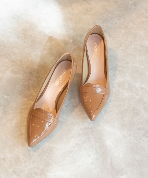 MAMIAN（マミアン）の「ローファースタイル パンプス (5.0cmヒール)（パンプス・レディース・ブラック/シルバー/ブラック系その他/パイソン/キャメル/グレイッシュベージュ/ベージュ系その他/ブラウン・22.5cm/23.5cm/24.5cm/23.0cm/24.0cm/25.0cm）」の6枚目の写真