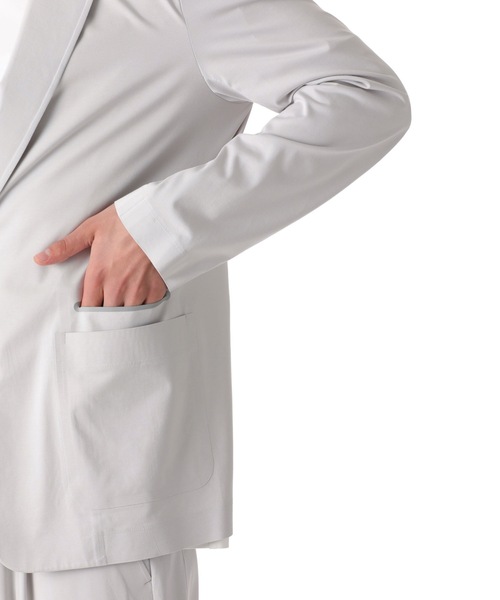 ATTACHMENT(アタッチメント)の「HIGH GAUGE JERSEY TECHNICAL BLAZER(テーラードジャケット・メンズ・ライトグレー/ブラック/グレー系その他・1/2/3)」の4枚目の写真