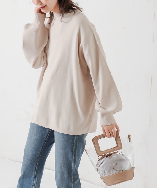 natural couture(ナチュラルクチュール)の「バックスリットハイネックニット(ニット/セーター・レディース・ブラック/オフホワイト/イエロー/ミント/ラベンダー・FREE)」の2枚目の写真