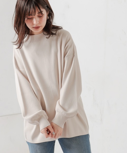 natural couture(ナチュラルクチュール)の「バックスリットハイネックニット(ニット/セーター・レディース・ブラック/オフホワイト/イエロー/ミント/ラベンダー・FREE)」の6枚目の写真