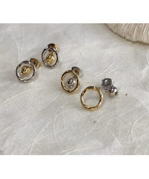 mou（モウ）の「ポストボールサークルピアス（ピアス（両耳用）・レディース・シルバー/ゴールド・FREE）」の8枚目の写真