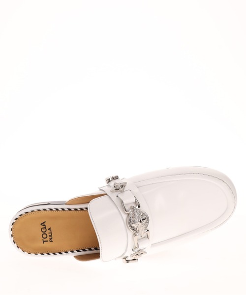 TOGA PULLA(トーガ プルラ)の「TOGA PULLA "WHITE POLID”シューズ(パンプス・レディース・ホワイト・38/37/36)」の4枚目の写真
