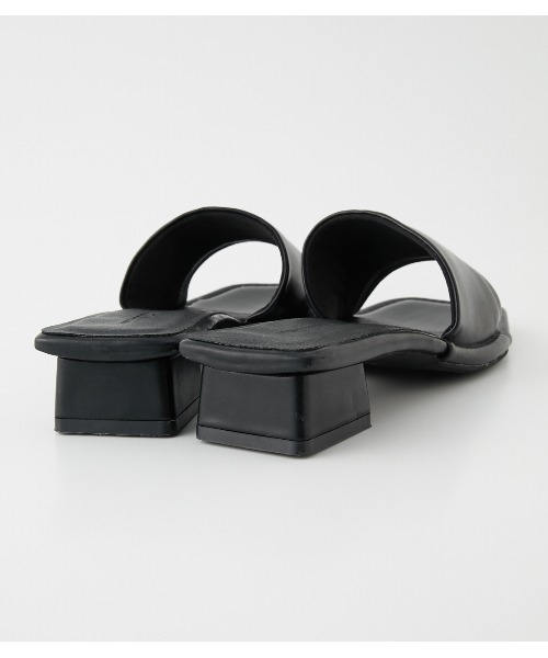 AZUL by moussy（アズールバイマウジー）の「STITCH LOW HEEL SANDALS/ステッチローヒールサンダル（サンダル・レディース・ブラック/カーキ/アイボリー・LARGE/SMALL/MEDIUM）」の7枚目の写真