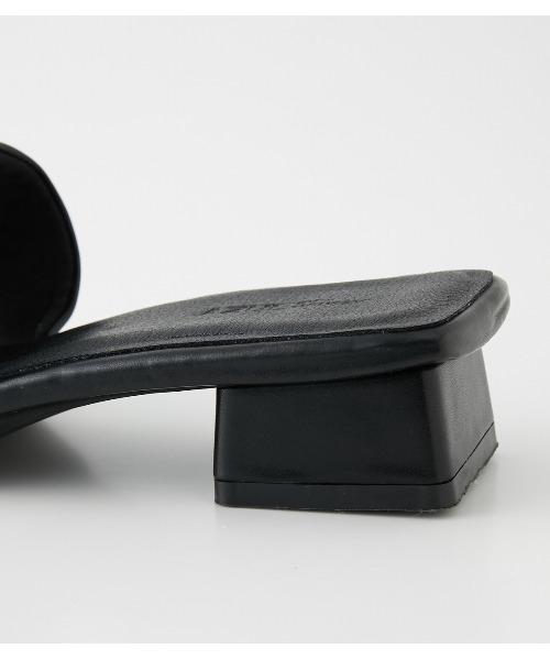 AZUL by moussy（アズールバイマウジー）の「STITCH LOW HEEL SANDALS/ステッチローヒールサンダル（サンダル・レディース・ブラック/カーキ/アイボリー・LARGE/SMALL/MEDIUM）」の9枚目の写真