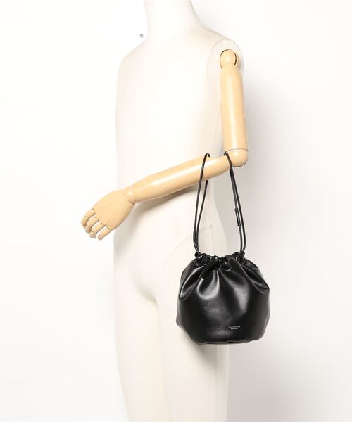 ジェーンスミス LEATHER DRAWSTRING BAG 巾着バッグ レザー JANESMITH（ジェーンスミス）の「JANESMITH ジェーンスミス
