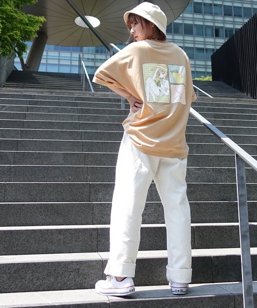 anown（アノン）の「オーバーサイズ 花刺繍 バックイラストプリント 半袖カットソー Tシャツ【イラストレーターden×anown 限定コラボ】（Tシャツ/カットソー・レディース・ベージュ/オフホワイト/チャコール・FREE）」の21枚目の写真