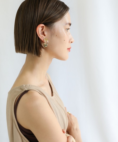 select MOCA(セレクトモカ)の「2021 SS Cカーブクリアイヤリング(イヤリング・レディース・パープル/ブルー/イエロー・FREE)」の8枚目の写真