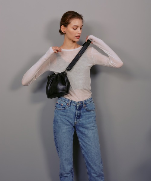 SAMO ONDOH(セイモオンド)の「【SAMO ONDOH】EGG BAG S LAMBSKIN / セイモオンド 巾着 エッグバッグ S ラムスキン(ショルダーバッグ・レディース・ブラック/クリーム/キャメル・FREE)」の14枚目の写真