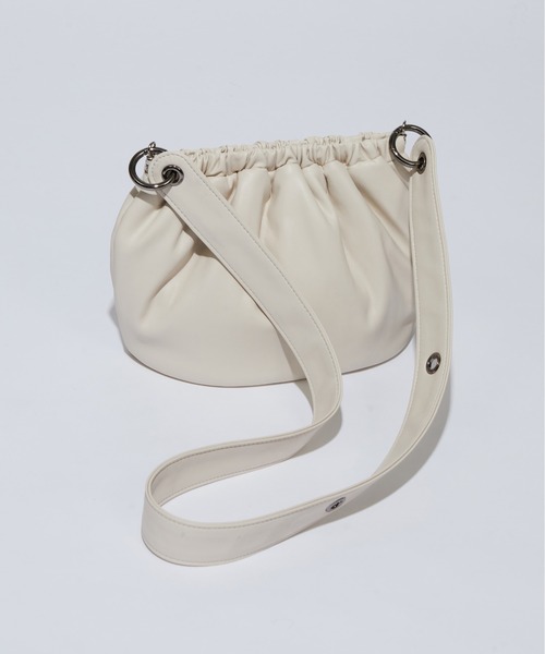 SAMO ONDOH(セイモオンド)の「【SAMO ONDOH】EGG BAG S LAMBSKIN / セイモオンド 巾着 エッグバッグ S ラムスキン(ショルダーバッグ・レディース・ブラック/クリーム/キャメル・FREE)」の21枚目の写真