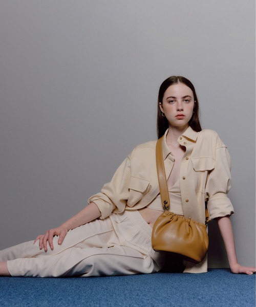 SAMO ONDOH(セイモオンド)の「【SAMO ONDOH】EGG BAG S LAMBSKIN / セイモオンド 巾着 エッグバッグ S ラムスキン(ショルダーバッグ・レディース・ブラック/クリーム/キャメル・FREE)」の9枚目の写真