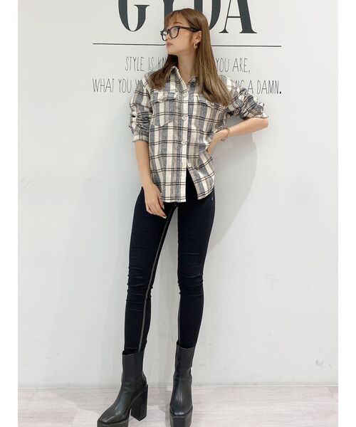 GYDA（ジェイダ）の「ワンウォッシュハイウエストパンツ（デニムパンツ・レディース・ブラック/その他2・SMALL/MEDIUM/LARGE/XX-SMALL/X-SMALL）」の15枚目の写真