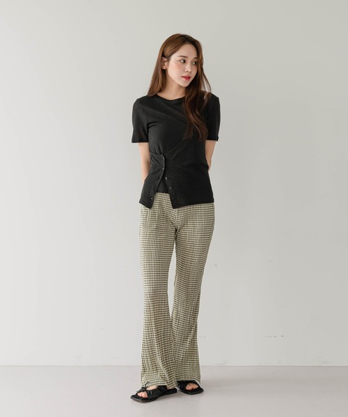 UNE MANSION(ユヌマンション)の「ハウンズトゥースプリーツパンツ(スラックス・レディース・ブラック/イエロー・FREE)」の5枚目の写真