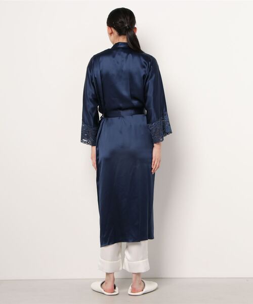 Priv. Spoons Club（プライベートスプーンズクラブ）の「シルクレースロングガウン（カーディガン/ボレロ・レディース・ネイビー/ホワイト・FREE）」の4枚目の写真