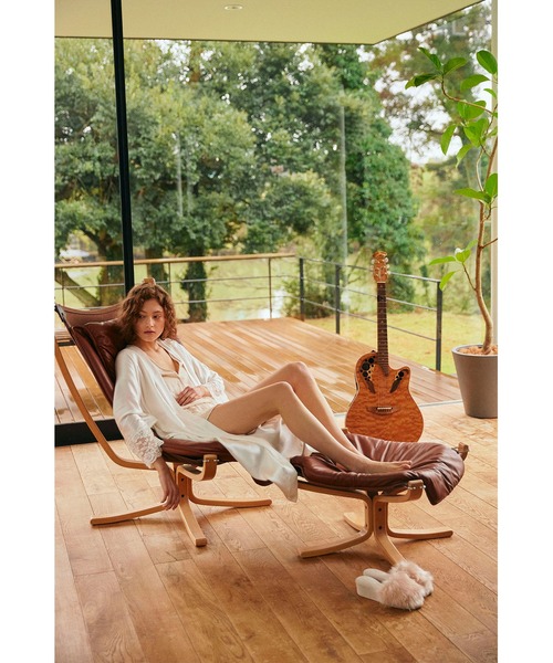 Priv. Spoons Club（プライベートスプーンズクラブ）の「シルクレースロングガウン（カーディガン/ボレロ・レディース・ネイビー/ホワイト・FREE）」の8枚目の写真