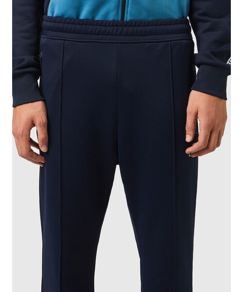 DIESEL(ディーゼル)の「メンズ パンツ レギュラーフィット ブーツカット サステナブル(スウェットパンツ・メンズ・ボルドー/ネイビー・X-LARGE/LARGE/SMALL/MEDIUM/X-SMALL/XX-LARGE)」の9枚目の写真
