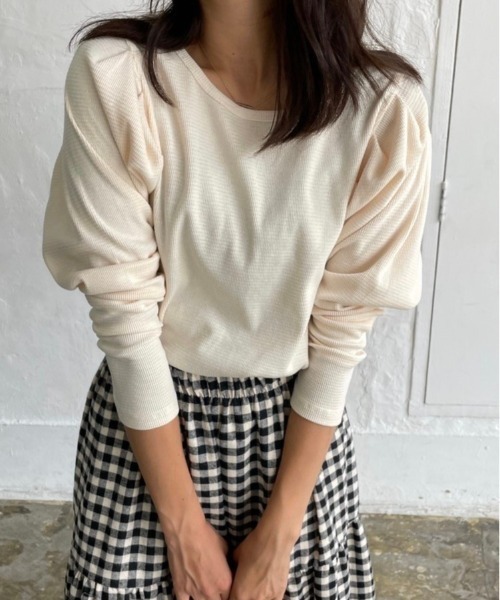 DAIS-Y（デイジー）の「ハニカムテレコパワショルプルオーバー（Tシャツ/カットソー・レディース・イエロー/アイボリー/ブラック・FREE）」の2枚目の写真