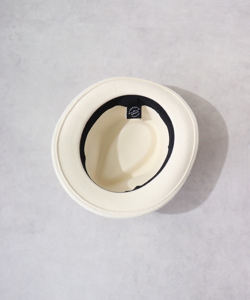 Sense of Grace（センスオブグレース）の「THE FELT HAT ウールフェルトハット 小さいサイズ / 大きいサイズ（ハット・メンズ・ブラック/ライトグレー/アイボリー/チャコールグレー/ダークベージュ/レッド/オリーブ/ダークブラウン/ネイビー/カーキ/ベージュ/アッシュ/プラム・FREE/S/XL）」の17枚目の写真