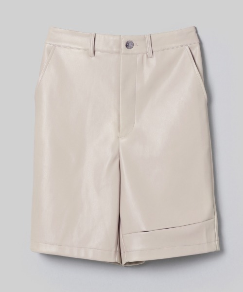 JEANASIS（ジーナシス）の「ビーガンレザースリットショートパンツ/239821（その他パンツ・レディース・ブラック/グレイッシュベージュ/アイボリー・FREE）」の3枚目の写真