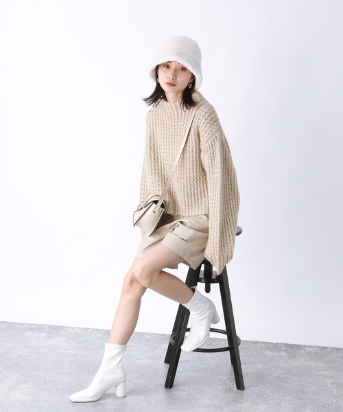 JEANASIS（ジーナシス）の「ビーガンレザースリットショートパンツ/239821（その他パンツ・レディース・ブラック/グレイッシュベージュ/アイボリー・FREE）」の14枚目の写真