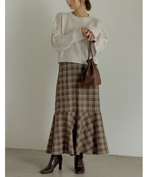 Re:EDIT(リエディ)の「アウトリンキングクロップドニットプルオーバー(ニット/セーター・レディース・ブラック/ブラウン/ピンク/グリーン/アイボリー・MEDIUM/LARGE)」の11枚目の写真