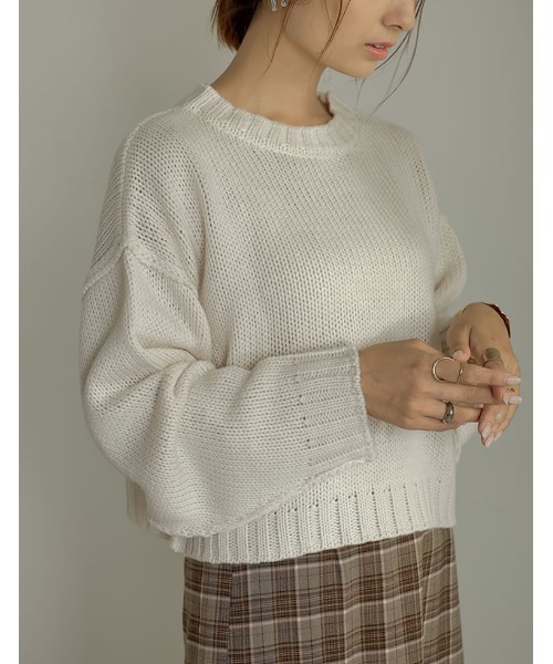 Re:EDIT(リエディ)の「アウトリンキングクロップドニットプルオーバー(ニット/セーター・レディース・ブラック/ブラウン/ピンク/グリーン/アイボリー・MEDIUM/LARGE)」の14枚目の写真