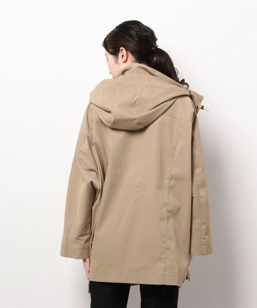 Whim Gazette（ウィムガゼット）の「【THE PAUSE】ポンチョコート（ポンチョ・レディース・カーキ/ネイビー/ベージュ・FREE）」の6枚目の写真