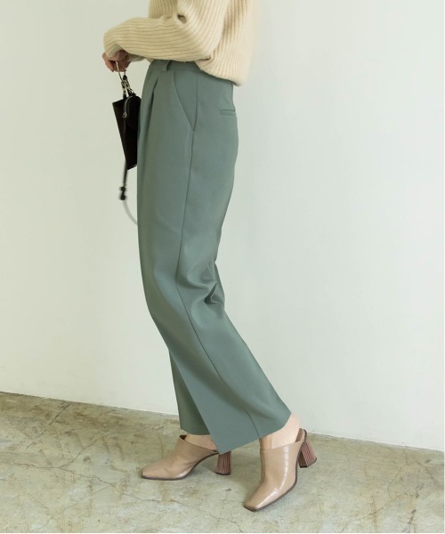 RANDA(ランダ)の「センタープレスカラーパンツ(その他パンツ・レディース・パープル/ベージュ/グリーン・0/1)」の4枚目の写真