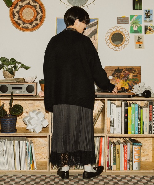 kutir（クティール）の「もちもちVネックカーディガン（カーディガン/ボレロ・レディース・オレンジ/ベージュ/ブラック/マスタード・FREE）」の9枚目の写真