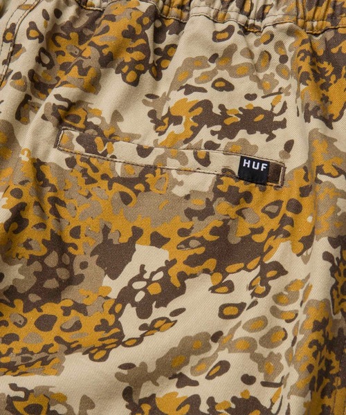 HUF（ハフ）の「RUNYON CONTRA EASY PANT / HUF パンツ カモ（その他